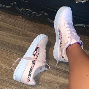 Puma sneakers